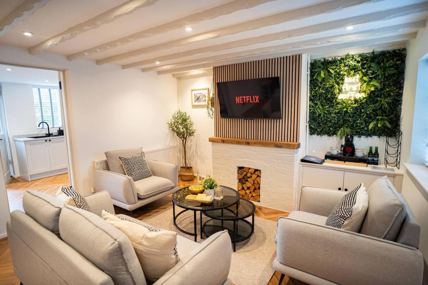 Stylish 2 Bedroom Cottage With Hot Tub And Parking Bewdley Εξωτερικό φωτογραφία